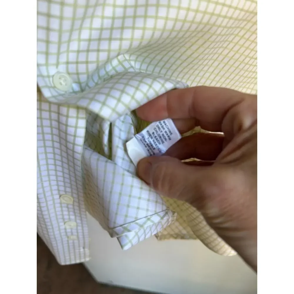 Banana Republic Men’s Green Check Button Down Shirt Size Large 16-16.5